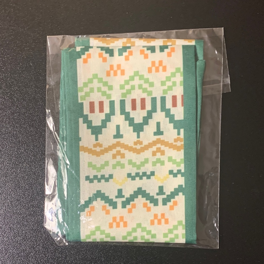 Geometric Patterned Fabric bag scarf (NWT)